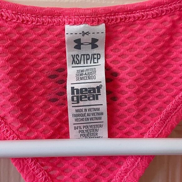 Under Armour Run Heat Gear Tank Top Pink - Picture 3 of 7